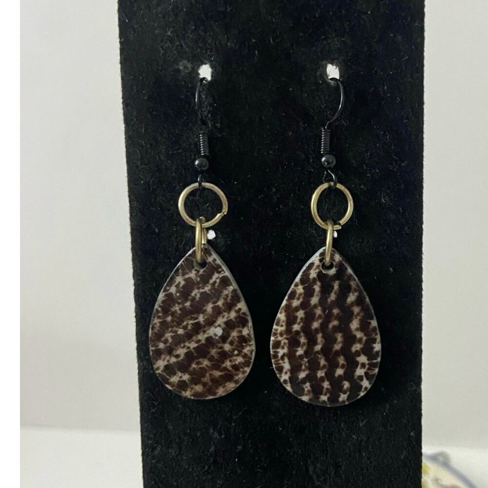 brown teardrop earrings